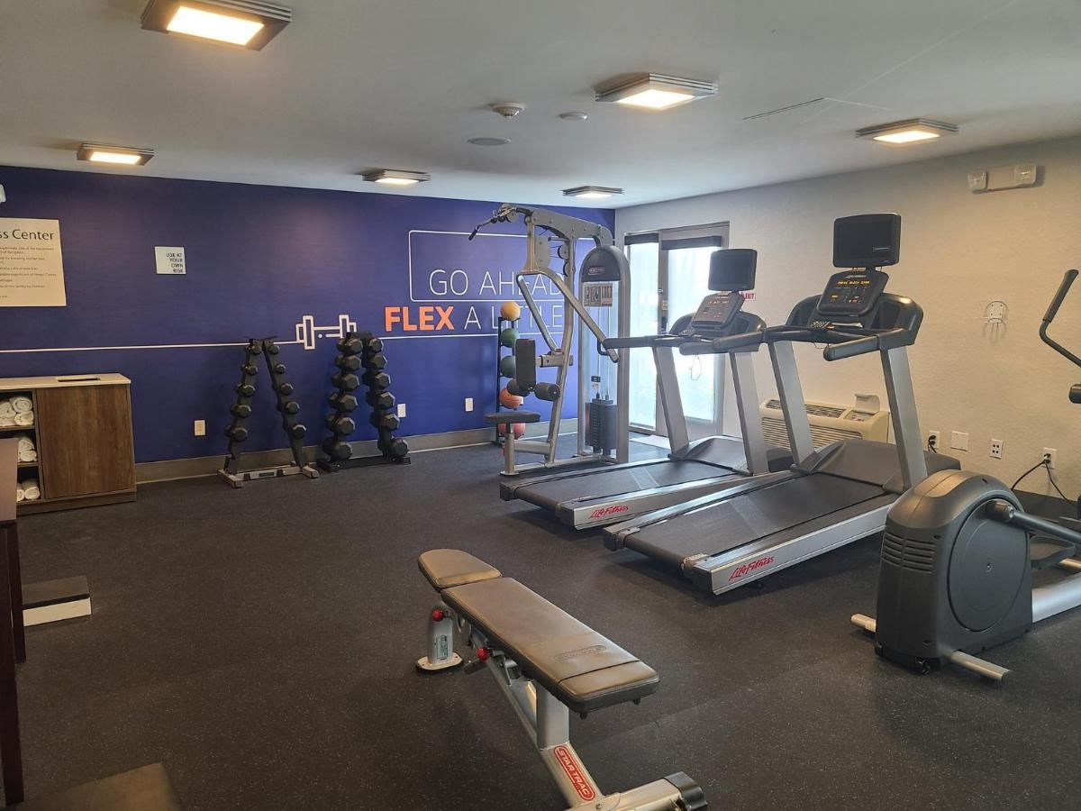 Holiday Inn Express Fort Lauderdale North - Executive Airport By Ihg Εξωτερικό φωτογραφία