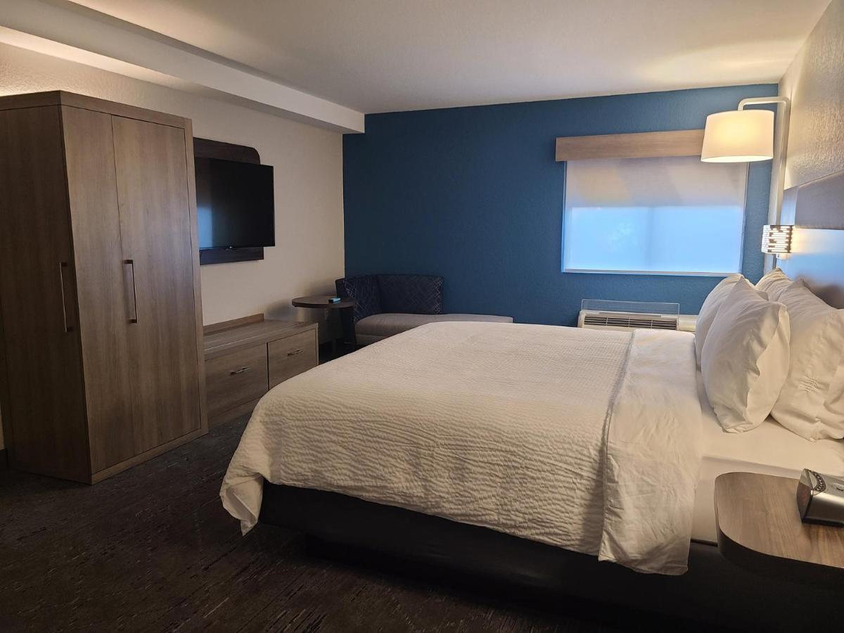 Holiday Inn Express Fort Lauderdale North - Executive Airport By Ihg Εξωτερικό φωτογραφία