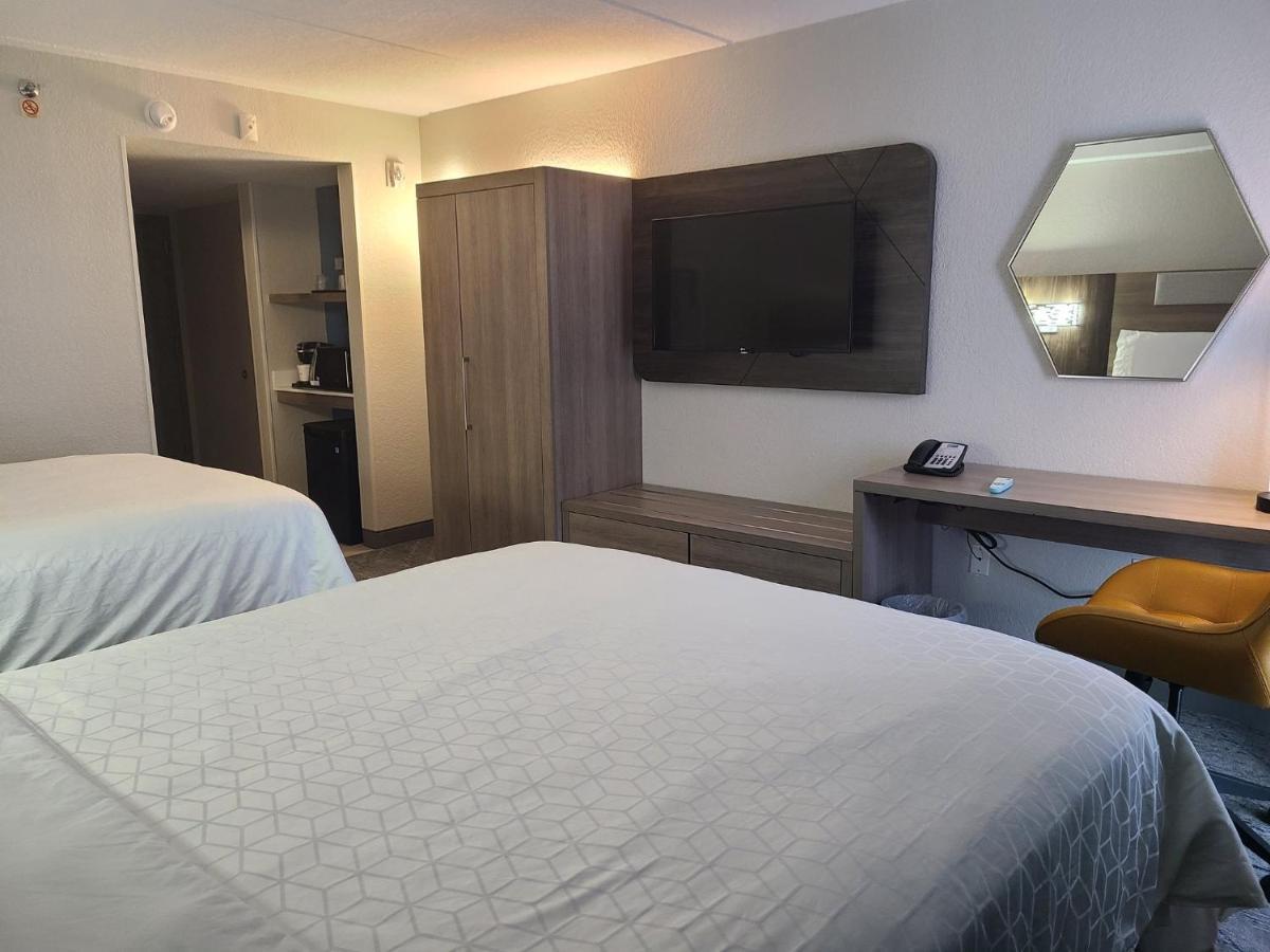 Holiday Inn Express Fort Lauderdale North - Executive Airport By Ihg Εξωτερικό φωτογραφία